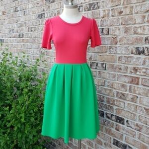 Lularoe Amelia Dress Red/Green S